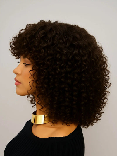 Perruque 100 % cheveux naturels modèle CECILIA de NahaHair, perruque lisse et élégante pour femme.