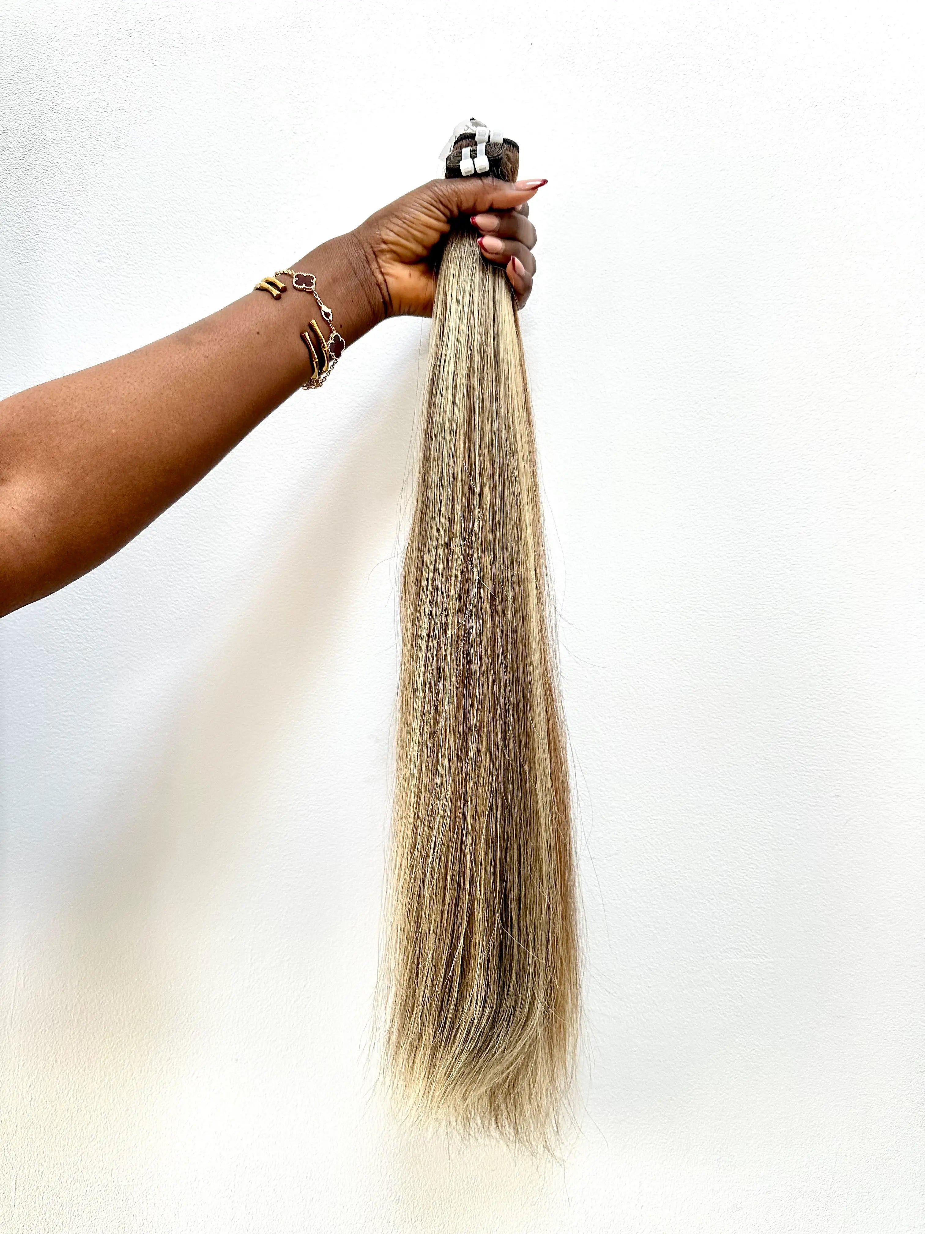 Extensions Cheveux Lisses NahaHair – Méché #4/60, texture premium Raw Hair
