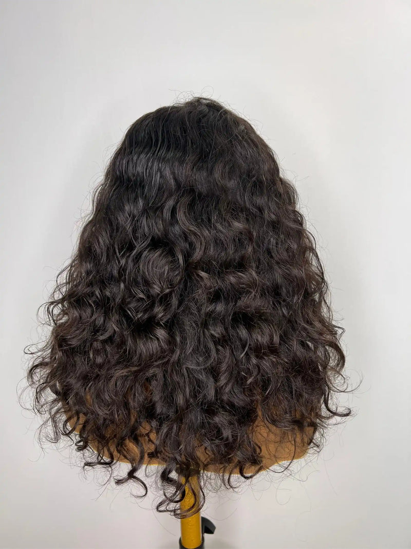 Perruque Cheveux NahaHair – CECILIA, 100 % cheveux humains, naturelle et facile à coiffer