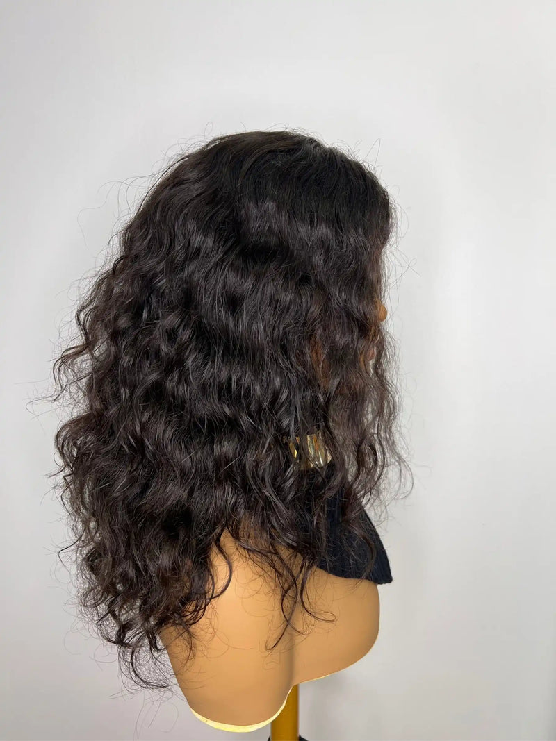 Perruque Cheveux NahaHair – CECILIA, 100 % cheveux humains, naturelle et facile à coiffer